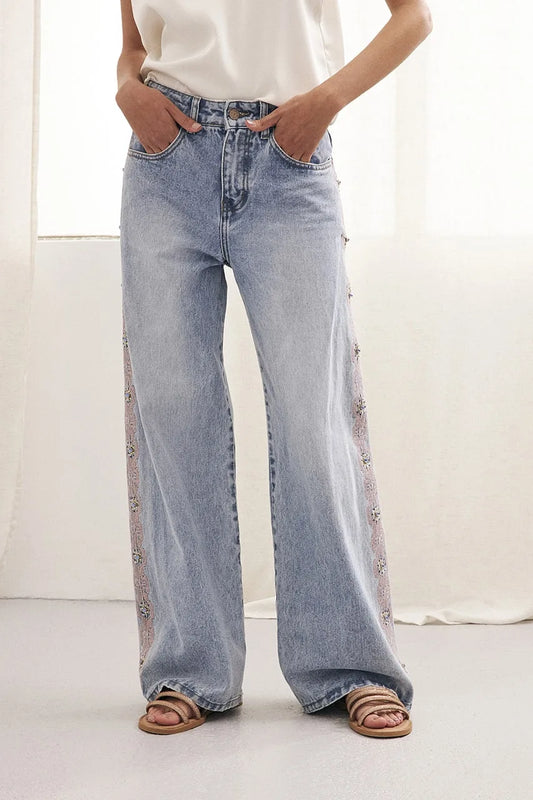 JEANS BAGGY BORDADO LATERAL